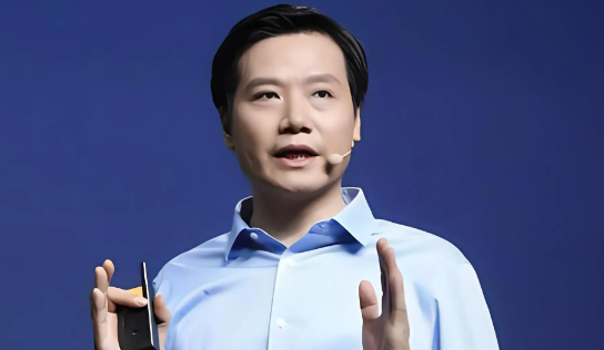 雷军(小米集团):从企业家到“顶流博主”